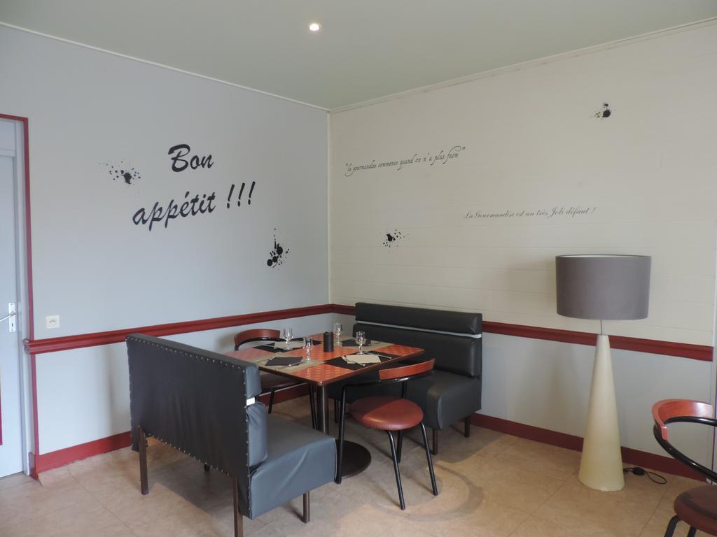 Hotel Restaurant Le Chalet Guemene-Penfao Exterior foto